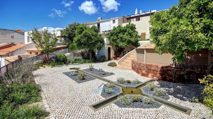 Image No.51-4 Bed House for sale