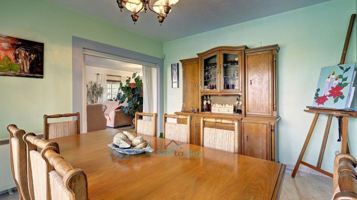 Image No.14-4 Bed House for sale