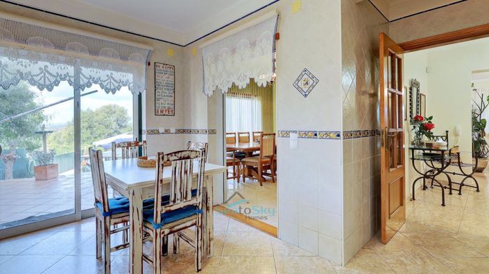 Image No.20-4 Bed House for sale