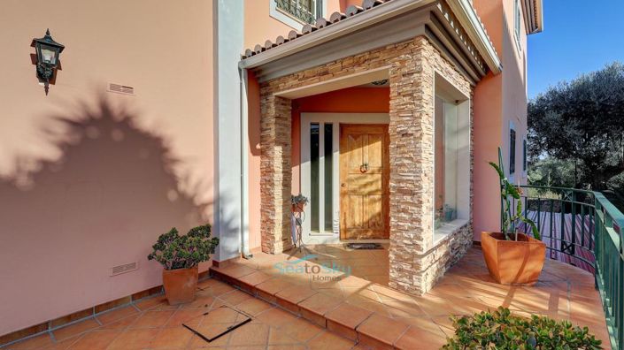 Image No.4-4 Bed House for sale