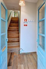 entrance with space for coats and shoes