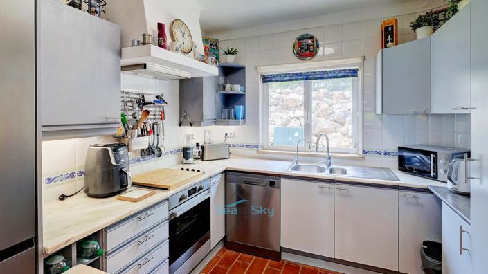 Image No.24-2 Bed House for sale