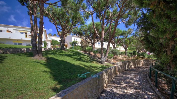 Image No.41-2 Bed House for sale