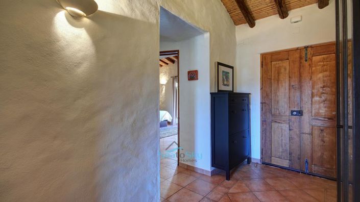 Image No.31-4 Bed House for sale