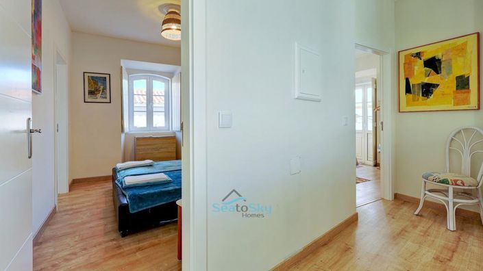 Image No.21-3 Bed House for sale