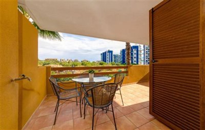 apartment-in-torrevieja-6-large