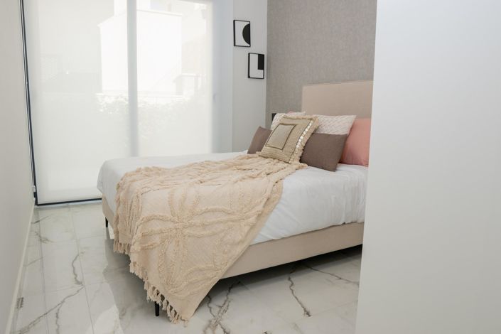 Image No.17-3 Bed Villa for sale