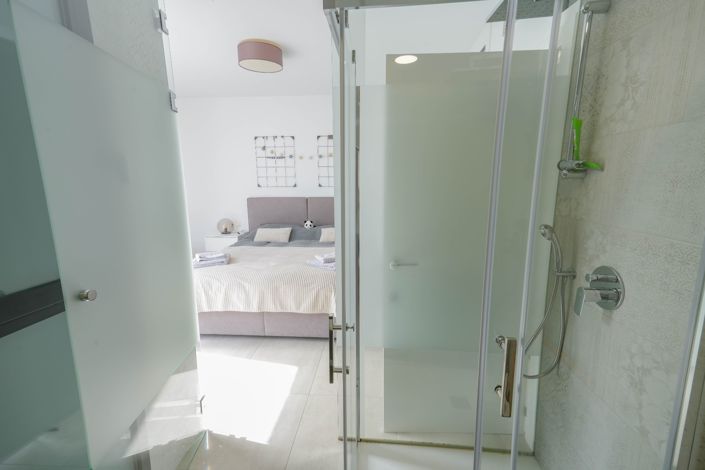 Image No.19-3 Bed Villa for sale