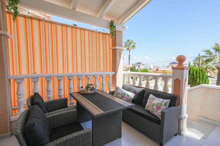 Image No.21-4 Bed Property for sale