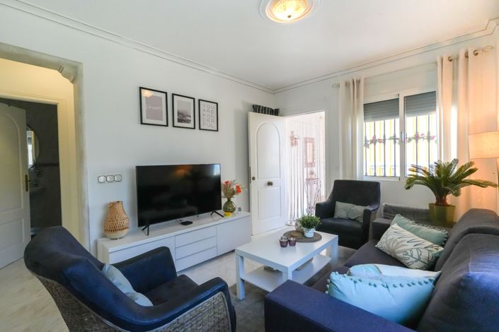 Image No.5-4 Bed Property for sale