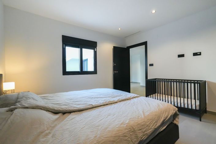 Image No.19-5 Bed Villa for sale