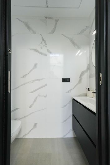 Image No.38-5 Bed Villa for sale