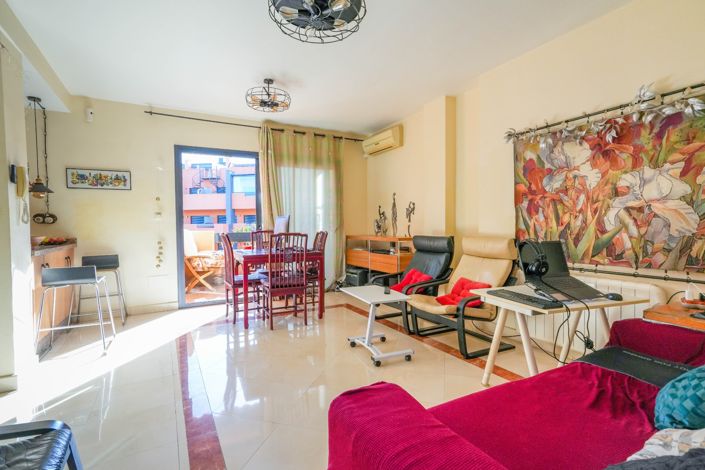 Image No.5-3 Bed Townhouse for sale