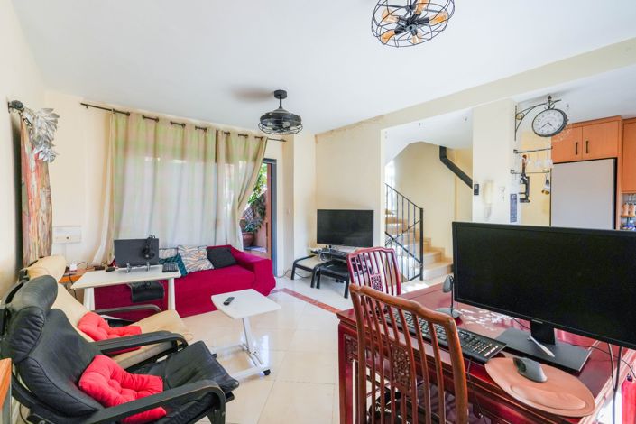 Image No.6-3 Bed Townhouse for sale