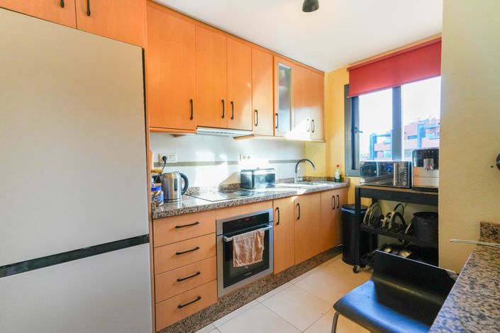 Image No.9-3 Bed Townhouse for sale