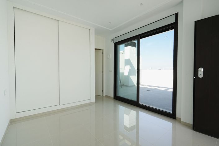 Image No.33-Villa de 3 chambres à vendre à Alicante