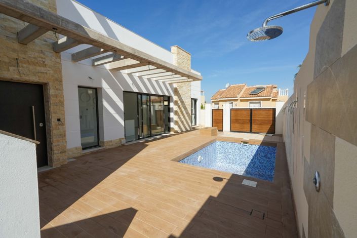 Image No.4-Villa de 3 chambres à vendre à Alicante