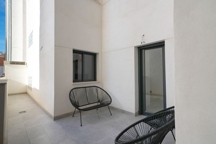 Image No.25-3 Bed Apartment for sale