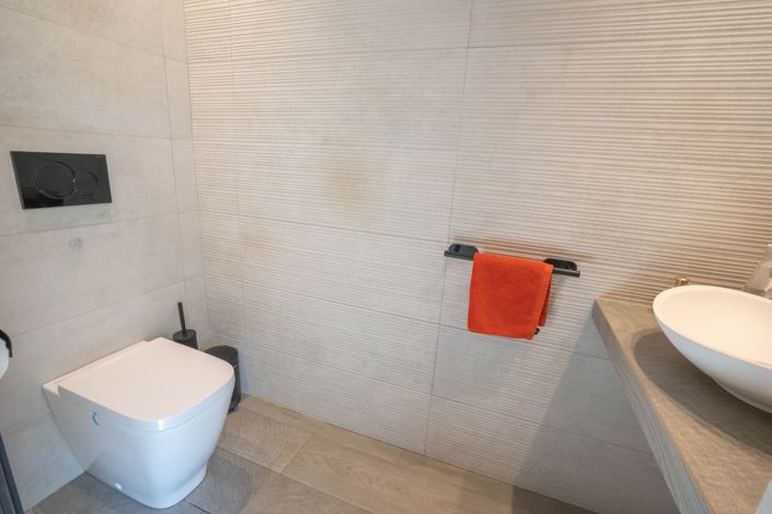 Image No.22-2 Bed Villa for sale