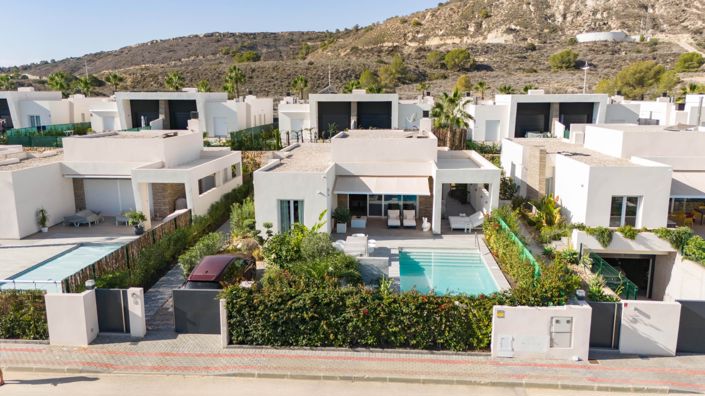 Image No.41-2 Bed Villa for sale