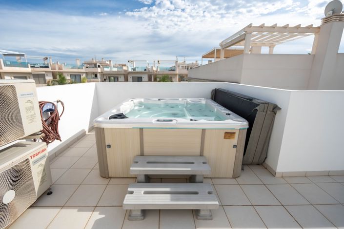 Image No.35-3 Bed Villa for sale