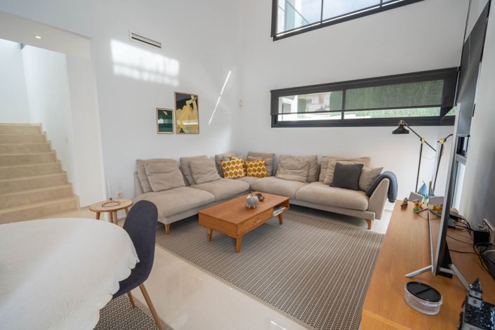 Image No.38-3 Bed Villa for sale