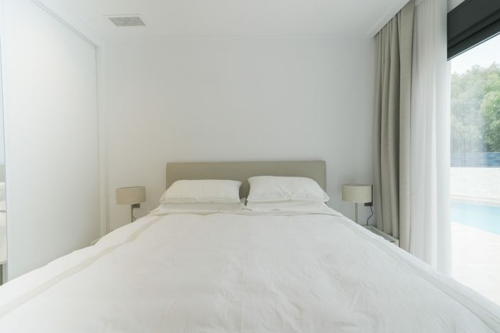 Image No.11-3 Bed Semi-Detached for sale