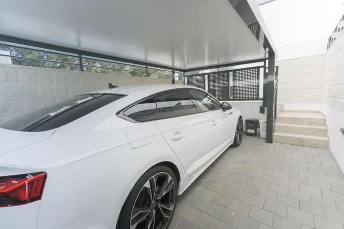 Image No.30-3 Bed Semi-Detached for sale