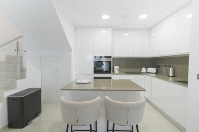 o1ijdfsmb91p6bsq61aui15kiu9r3m