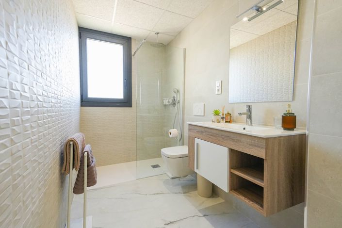 Image No.15-2 Bed Apartment for sale