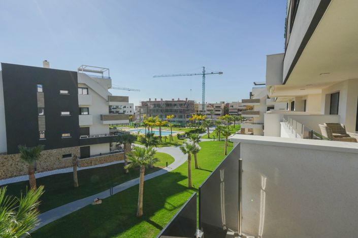 Image No.19-2 Bed Apartment for sale