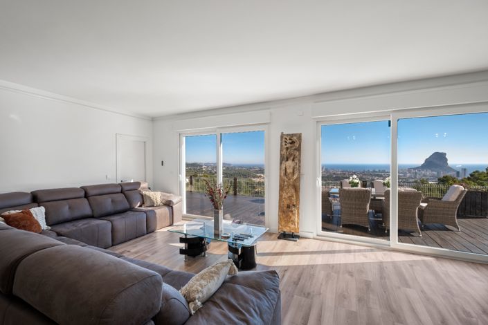 Image No.24-4 Bed Villa for sale