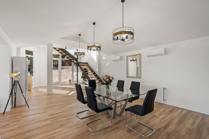 Image No.26-4 Bed Villa for sale