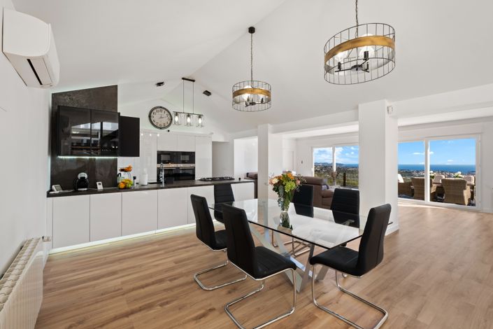 Image No.27-4 Bed Villa for sale