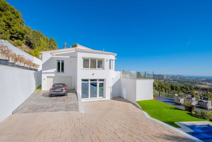 Image No.9-4 Bed Villa for sale