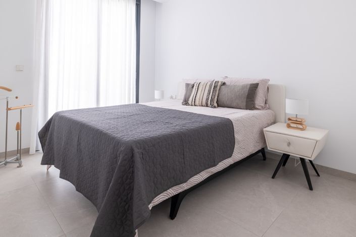 Image No.10-4 Bed Villa for sale