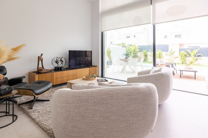 Image No.4-4 Bed Villa for sale