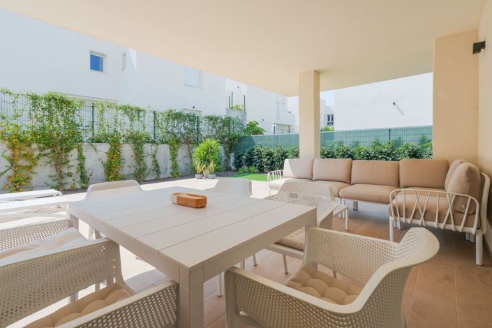 Image No.25-3 Bed Apartment for sale