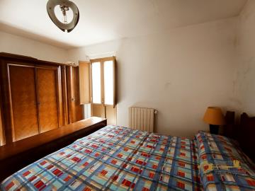20-Incredible-town-house-with-Lake-view-roof-terrace-for-sale-Colledimezzo-Italy