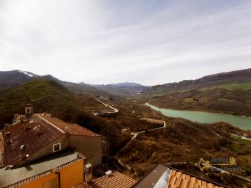 30-Incredible-town-house-with-Lake-view-roof-terrace-for-sale-Colledimezzo-Italy