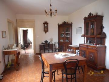 04-historic-palace-for-sale-italy-molise-bagnoli-del-trigno