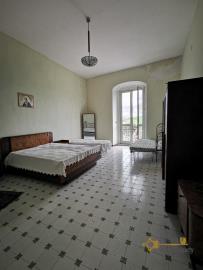 36-historic-palace-for-sale-italy-molise-bagnoli-del-trigno