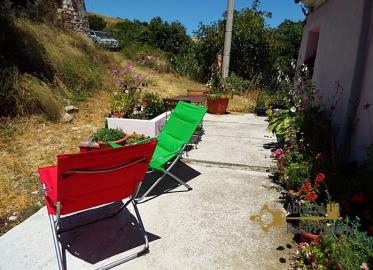 04-Restored-cottage-with-panoramic-view-for-sale-Abruzzo