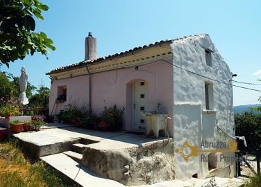 44-Restored-cottage-with-panoramic-view-for-sale-Abruzzo