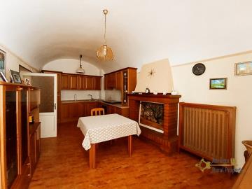 04-Perfect-condition-town-huose-with-annex-for-sale-Casalbordino