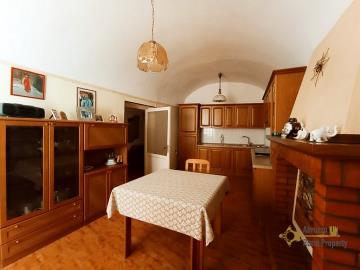 05-Perfect-condition-town-huose-with-annex-for-sale-Casalbordino