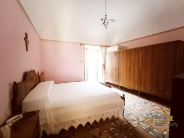 24-Perfect-condition-town-huose-with-annex-for-sale-Casalbordino