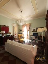 15-elegant-restored-apartment-in-historical-palace-italy-molise-larino
