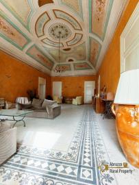 10-Incredible-historic-apartament-with-three-bedrooms-for-sale-Torricella-Peligna