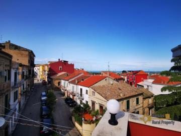 03-Perfect-town-house-completely-restored-near-the-coast-for-sale-Abruzzo-italy